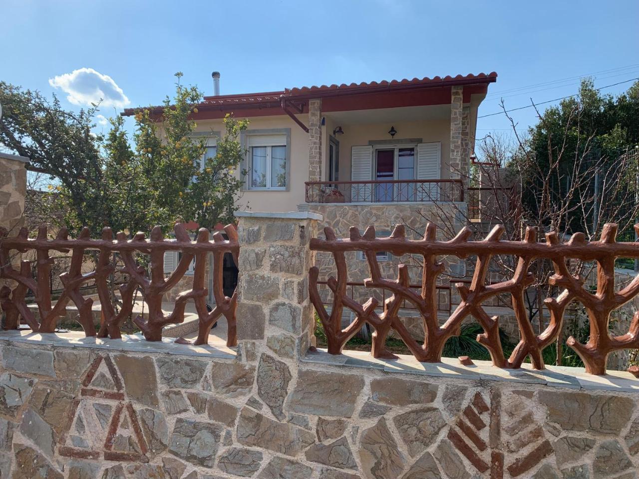 Peaceful House Near Airport Villa Pikérmion Dış mekan fotoğraf