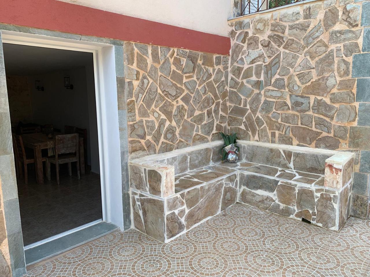 Peaceful House Near Airport Villa Pikérmion Dış mekan fotoğraf
